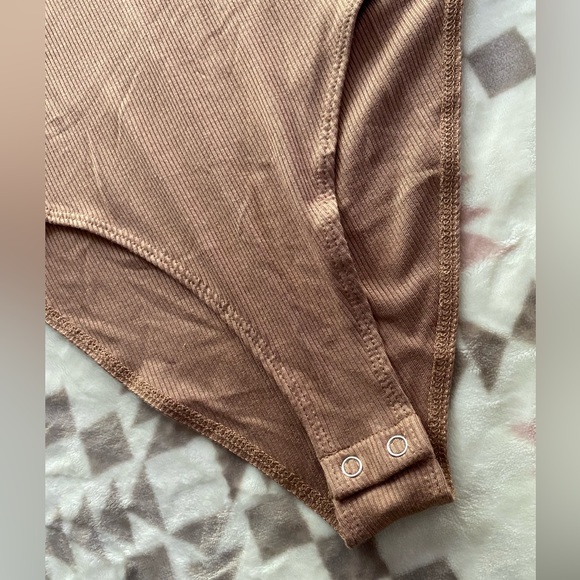 NWT light brown forever 21 bodysuit - Picture 4 of 7